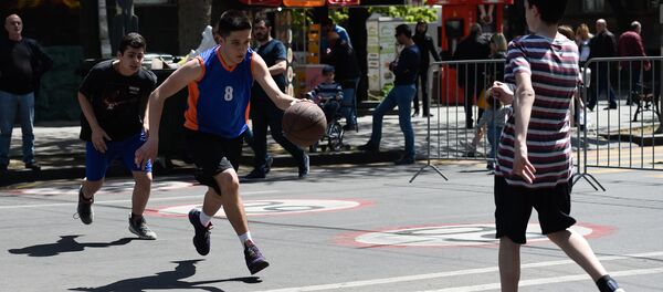 День гражданина в Ереване - Sputnik Արմենիա