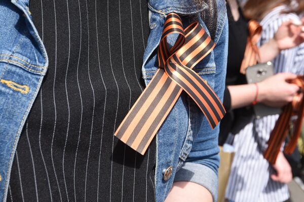 Лента Победы: помню и горжусь! В Ереване активно готовятся к празднованию 9 мая - Sputnik Армения