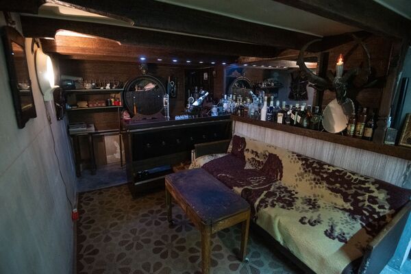 Վալենտին Պոդպոմոգովի առեղծվածը․ նա ապրեց Երևանում և հեռացավ ամպրոպի հետ Վալենտին Պոդպոմոգովի առեղծվածը․ նա ապրեց Երևանում և հեռացավ ամպրոպի հետ - Sputnik Արմենիա