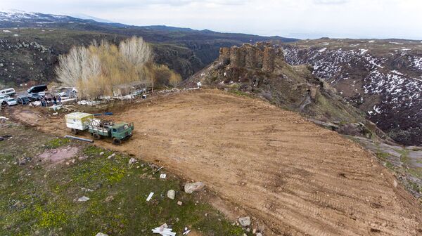 Ամբերդ ամրոցի ոդիսականը. ի՞նչ է տեղի ունենում և ինչո՞ւ է կանգ առել շինարարությունը - Sputnik Արմենիա