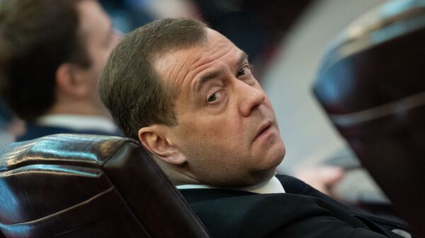 Председатель правительства России Дмитрий Медведев в зале расширенного заседания Евразийского межправительственного совета (30 апреля 2019). Еревaн - Sputnik Армения