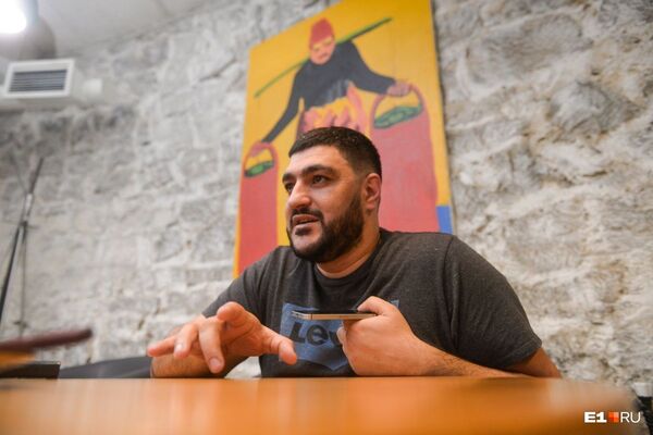 Спросите у любого армянина, он вам скажет: Арсен Асликян о секрете настоящего шашлыка - Sputnik Армения