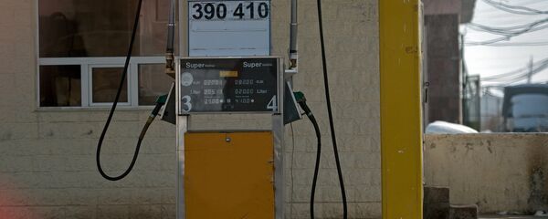 Бензин. Бензоколонка - Sputnik Армения