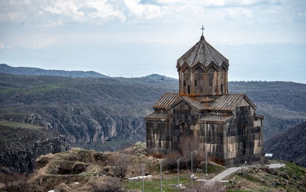 Церковь Ваграмашен у крепости Амберд - Sputnik Армения