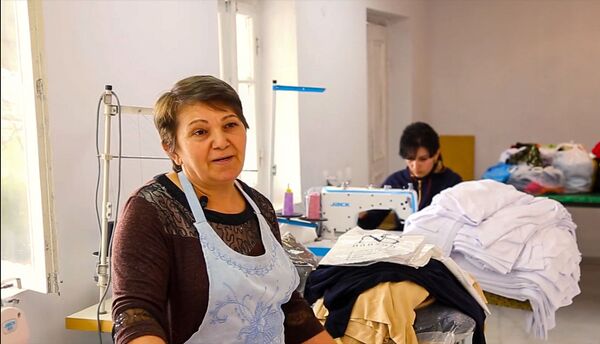 Огляделась и придумала бизнес: женщины армянского приграничья упорно ломают стереотипы - Sputnik Армения