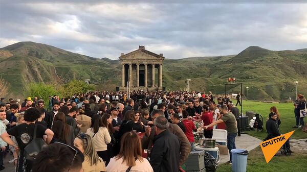 Где в Армении летом можно реально оттянуться: топ-7 мест, от которых захватывает дух Где в Армении летом можно реально оттянуться: топ-7 мест, от которых захватывает дух - Sputnik Армения