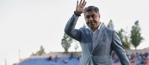 Президент ФФА Артур Ванецян перед началом финала Кубка Армении по футболу (8 мая 2019). Еревaн Президент ФФА Артур Ванецян перед началом финала Кубка Армении по футболу (8 мая 2019). Еревaн - Sputnik Արմենիա