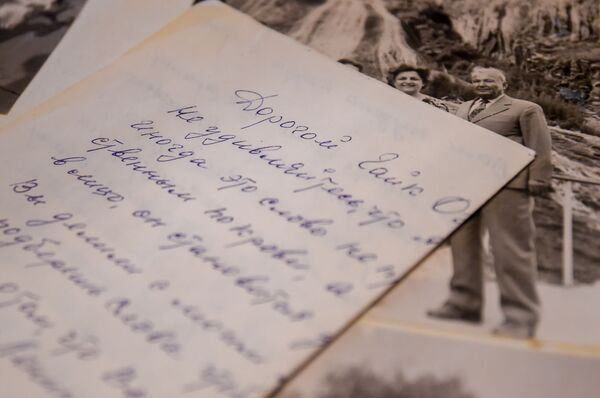 Айк Иванович, как твой внук: как главе МВД Армении давали на подпись неудобные бумаги - Sputnik Армения