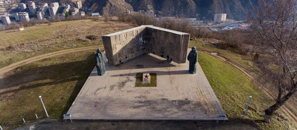 Мемориал памяти павших в Великой Отечественной войне в городе Капане - Sputnik Արմենիա