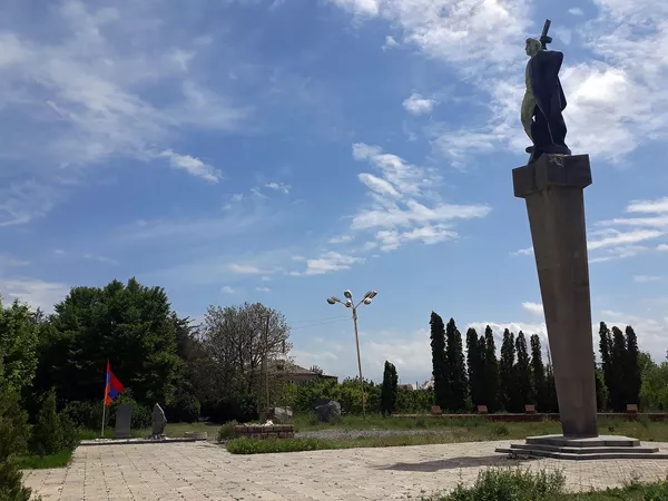 Мемориал памяти павших в Великой Отечественной войне в селе Геташен Мемориал памяти павших в Великой Отечественной войне в селе Геташен - Sputnik Армения