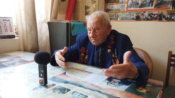 Знали, что смерть — наша, а мы принадлежим ей: о чем молчит 101-летний ветеран ВОВ Паносян - Sputnik Армения