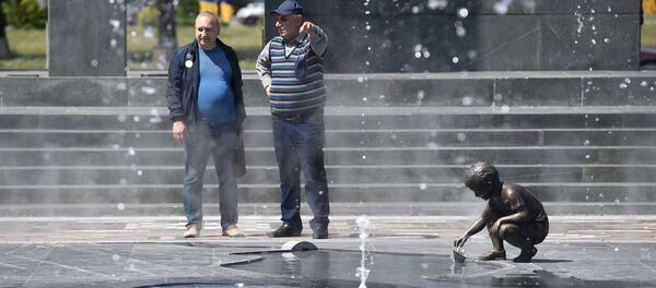 Отремонтированный парк к 2800-летию Еревана - Sputnik Արմենիա