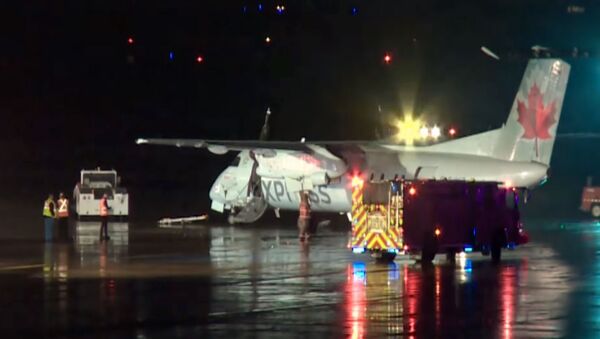 Бензовоз врезался в самолет в Торонто - Sputnik Արմենիա