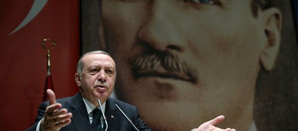 Выступление президента Турции Реджепа Тайипа Эрдогана во время конференции Партии Справедливости и Развития (30 марта 2018). Анкар Выступление президента Турции Реджепа Тайипа Эрдогана во время конференции Партии Справедливости и Развития (30 марта 2018). Анкар - Sputnik Արմենիա
