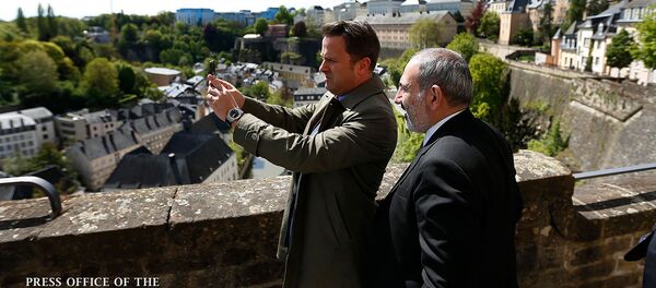 Встреча премьер-министров Армении и Люксембурга Никола Пашиняна и Ксавье Беттеля (13 мая 2019). Люксембург Встреча премьер-министров Армении и Люксембурга Никола Пашиняна и Ксавье Беттеля (13 мая 2019). Люксембург - Sputnik Արմենիա