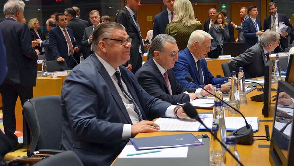 Министр иностранных дел Армении Зограб Мнацаканян в ходе заседания министров стран-участниц инициативы ЕС Восточное партнерство (13 мая 2019). Брюссель - Sputnik Արմենիա
