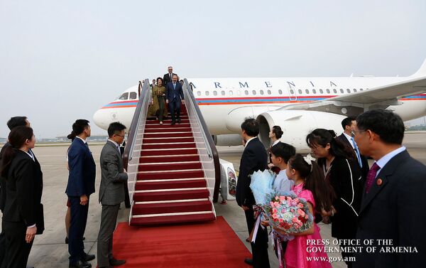 Рабочий визит премьер-министра Армении Никола Пашиняна в Китай (14 мая 2019). Пекин - Sputnik Армения