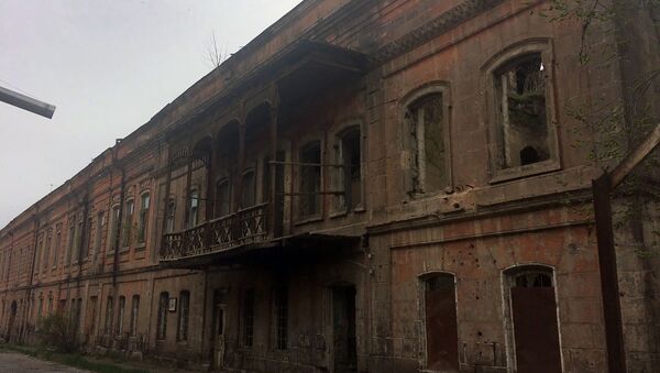 Дом на улице Ачемяна, известный по фильму Танго нашего детства - Sputnik Армения