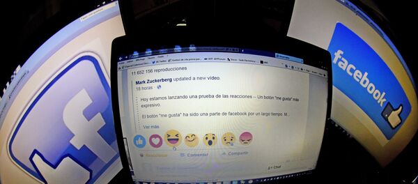 Facebook. Фейсбук Facebook. Фейсбук - Sputnik Армения