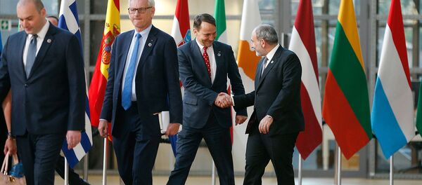 Премьер-министр Армении Никол Пашинян во время встречи лидеров стран-участниц инициативы ЕС Восточное партнерство (13 мая 2019). Брюссель - Sputnik Армения