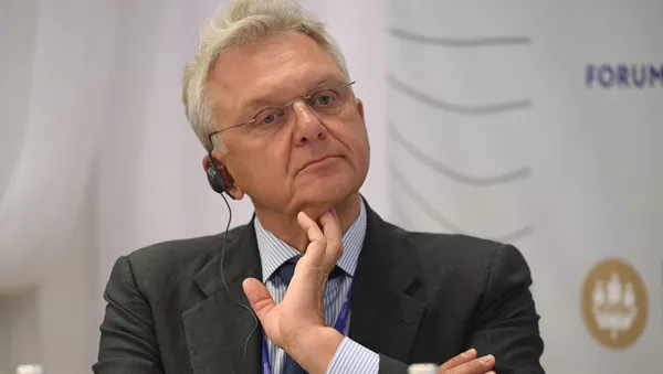 Президент делового совета Евразийского экономического союза (ЕАЭС) Виктор Христенко - Sputnik Армения