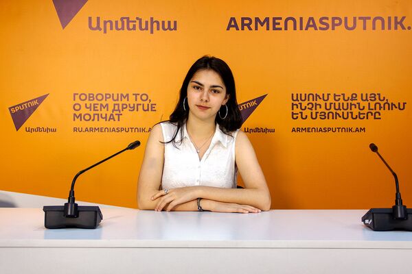 Коньяк, медлительность — стереотипы: что армяне и эстонцы знают друг о друге Коньяк, медлительность — стереотипы: что армяне и эстонцы знают друг о друге - Sputnik Армения