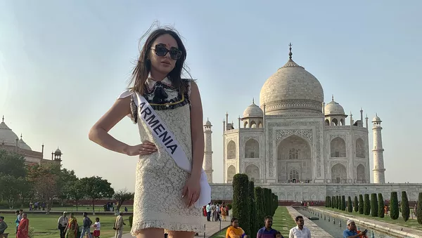 Участница конкурса Miss Supermodel Worldwide 2019 Юлия Егян  - Sputnik Армения