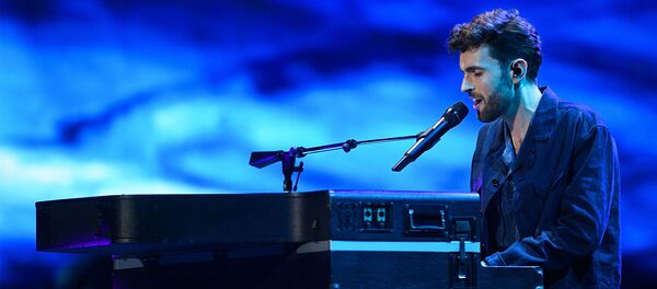 Певец Дункан Лоуренс из Нидерландов во время репетиции второго полуфинала международного конкурса Евровидение-2019 (15 мая 2019). Тель-Авив - Sputnik Արմենիա
