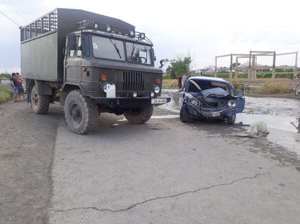 Крупное ДТП в Армении: пассажир Жигули в тяжелом состоянии доставлен в больницу - Sputnik Армения