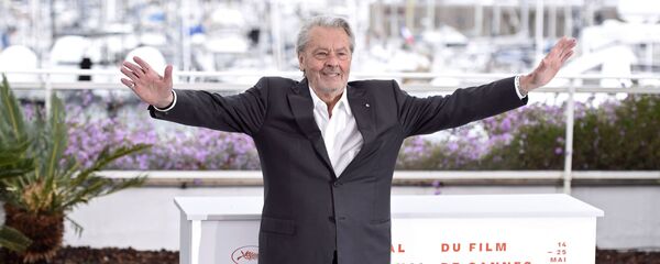 Французский актер Ален Делон на фотосессии в рамках 72-го Каннского международного кинофестиваля. - Sputnik Армения