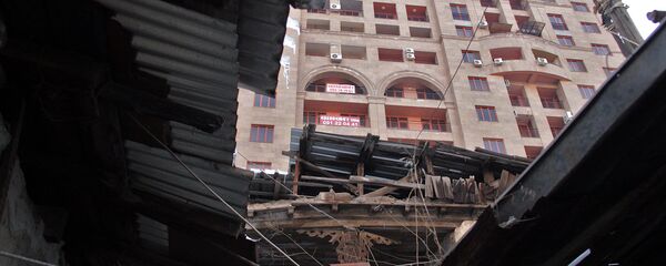 Старые дома на улице Бюзанда - Sputnik Армения