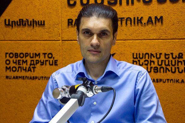 Так что тяжелее – вата или железо? Главная красавица Армении ответила на критику в сети - Sputnik Армения