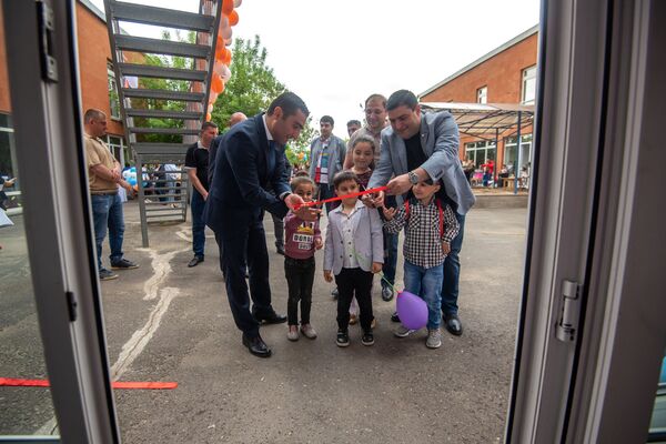 Իր օրենքներով ապրող բազմազավակ ընտանիքների գյուղը. ՍՕՍ-ում գերիշխում է սերը - Sputnik Արմենիա