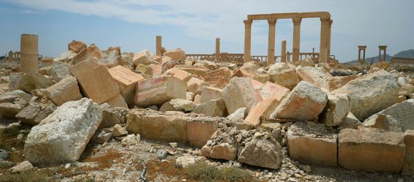 Разрушенный храм Баалшамина в исторической части Пальмиры Разрушенный храм Баалшамина в исторической части Пальмиры - Sputnik Արմենիա