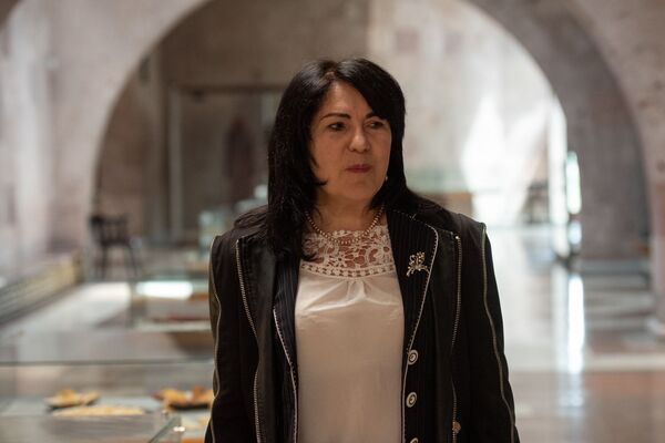 Լուն ո՞ւղտ են դարձնում, թե՞ իսկապես Հայաստանից զանգվածային արտագաղթ է սպասվում Լուն ո՞ւղտ են դարձնում, թե՞ իսկապես Հայաստանից զանգվածային արտագաղթ է սպասվում - Sputnik Արմենիա