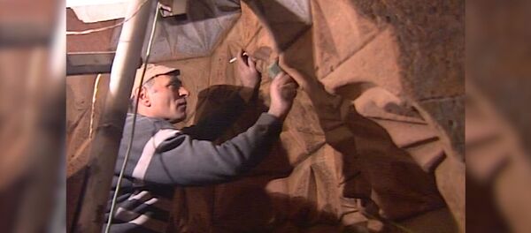 Как на улице Абовяна в Ереване обнаружили гробницу эпохи монгольского владычества - Sputnik Армения