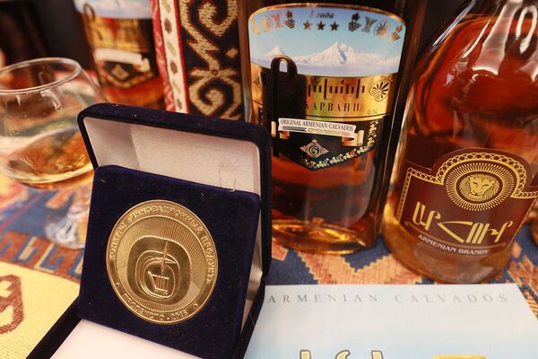 Дары Тавуша в Москве, а в Армении ждут российский бизнес Дары Тавуша в Москве, а в Армении ждут российский бизнес - Sputnik Армения