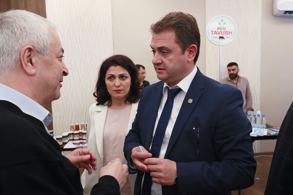 Дары Тавуша в Москве, а в Армении ждут российский бизнес Дары Тавуша в Москве, а в Армении ждут российский бизнес - Sputnik Армения