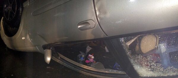 Машина марки Nissan перевернулась на ул. Касяна Машина марки Nissan перевернулась на ул. Касяна - Sputnik Արմենիա