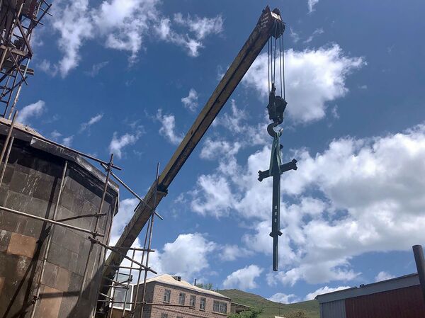 Օգնելու փոխարեն խոչընդոտում են. ի՞նչն է խանգարում Ջրառատի 7-րդ դարի եկեղեցու վերականգնմանը Օգնելու փոխարեն խոչընդոտում են. ի՞նչն է խանգարում Ջրառատի 7-րդ դարի եկեղեցու վերականգնմանը - Sputnik Արմենիա