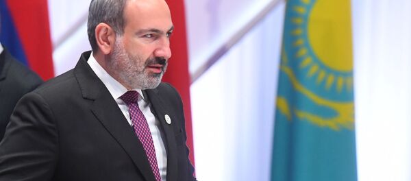 Премьер-министр Армении Никол Пашинян на заседании Высшего Евразийского экономического совета, приуроченного к пятилетию подписания Договора о Евразийском экономическом союзе (29 мая 2019). Нур-Султан Премьер-министр Армении Никол Пашинян на заседании Высшего Евразийского экономического совета, приуроченного к пятилетию подписания Договора о Евразийском экономическом союзе (29 мая 2019). Нур-Султан - Sputnik Армения