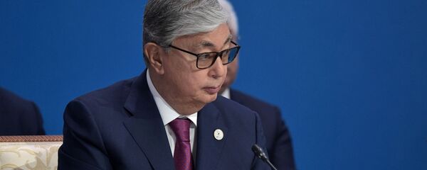 Президент Казахстана Касым-Жомарт Токаев на заседании Высшего Евразийского экономического совета и глав приглашенных государств (29 мая 2019). Нур-Султан Президент Казахстана Касым-Жомарт Токаев на заседании Высшего Евразийского экономического совета и глав приглашенных государств (29 мая 2019). Нур-Султан - Sputnik Армения