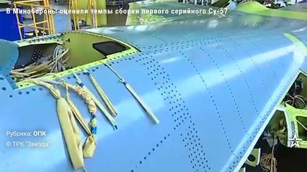 Видео сборки первого серийного Су-57 - Sputnik Армения