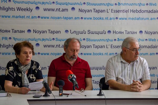 Абсурд по-еревански: Таманяну не нашлось места в городе его жизни — внуки просят помочь Абсурд по-еревански: Таманяну не нашлось места в городе его жизни — внуки просят помочь - Sputnik Армения