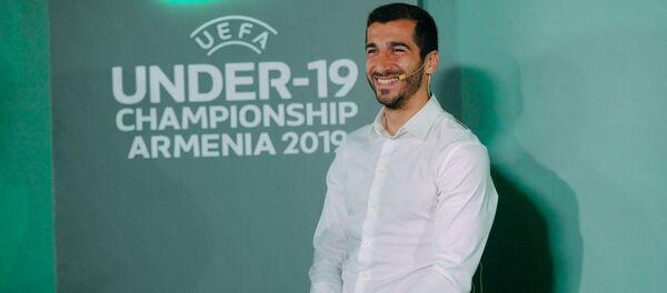 Жеребьевка отборочного турнира чемпионата Европы по футболу до 19 лет (31 мая 2019). Еревaн Жеребьевка отборочного турнира чемпионата Европы по футболу до 19 лет (31 мая 2019). Еревaн - Sputnik Արմենիա