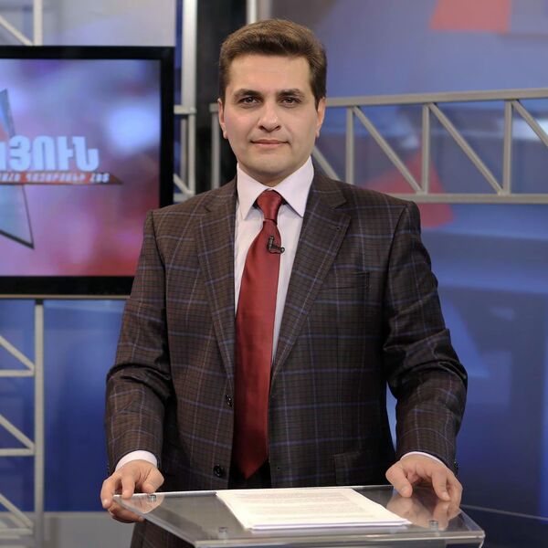 Ճանաչված հայերից ովքե՞ր են հրաժարվել սիգարետից, կամ ծխելուց առաջ հիշեք համբուրվելու մասին Ճանաչված հայերից ովքե՞ր են հրաժարվել սիգարետից, կամ ծխելուց առաջ հիշեք համբուրվելու մասին - Sputnik Արմենիա