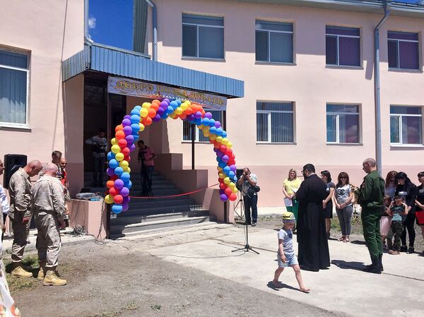 В Гюмри открылся детсад для детей российских военнослужащих В Гюмри открылся детсад для детей российских военнослужащих - Sputnik Армения