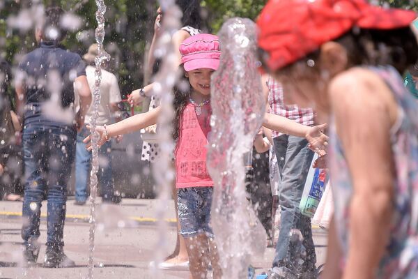 Երևանի կենտրոնում նոր այգի է բացվել. ի՞նչ անակնկալ է սպասում այցելուներին. լուսանկարներ Երևանի կենտրոնում նոր այգի է բացվել. ի՞նչ անակնկալ է սպասում այցելուներին. լուսանկարներ - Sputnik Արմենիա