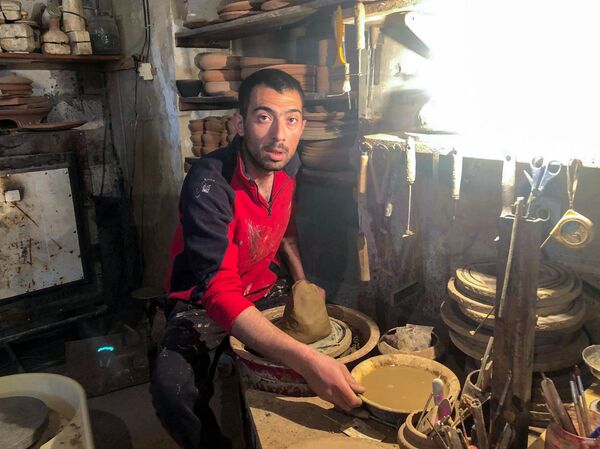 Կավ էիր՝ կուժ դարձիր. ինչպես միջազգայնագետը սիրահարվեց բրուտագործությանն ու հղկվեց կավով - Sputnik Արմենիա