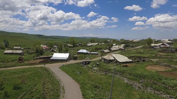 Село в Армении с надеждой на зиплайн: почему в Черной крепости не хотят делать детей - Sputnik Армения